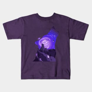 Desert Night Sky Wolf, Howling, Glowing Wolf with Girl Kids T-Shirt